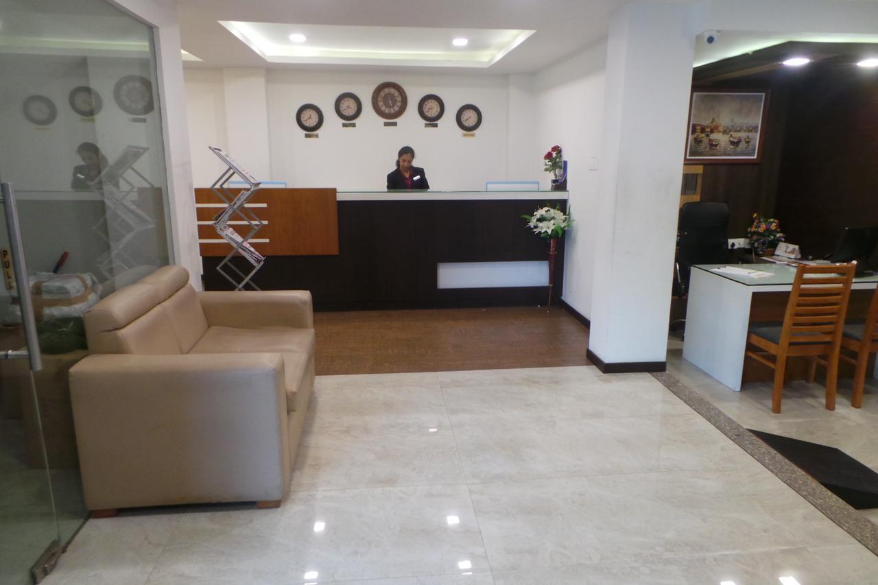 Готель Saas Residency Кожикоде Екстер'єр фото